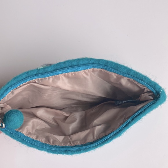 BNB owl 🦉 zippered wool bag - Picture 5 of 7